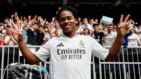 Real Madrid: Từ ‘chiến thần’ Instagram, Endrick sẽ thành ‘chiến thần’ sân cỏ? Real Madrid: Từ ‘chiến thần’ Instagram, Endrick sẽ thành ‘chiến thần’ sân cỏ?